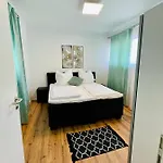 4room-central, Modern Near Mtu-the Catamaran By Lakescape Fewos Apartment