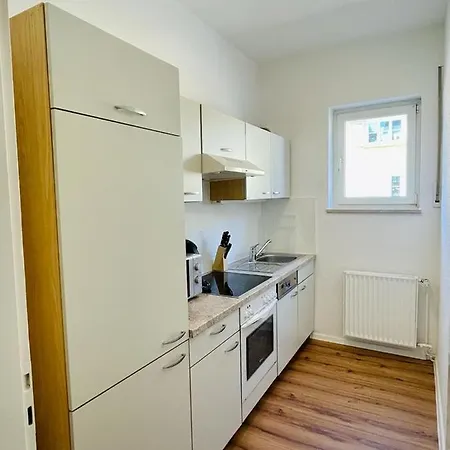 4room-central, Modern Near Mtu-the Catamaran By Lakescape Fewos * Friedrichshafen