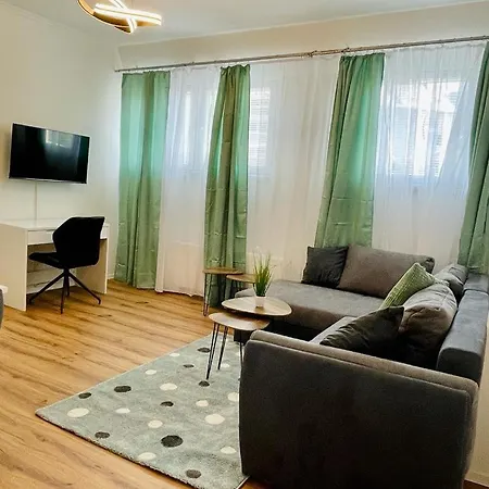 4room-central, Modern Near Mtu-the Catamaran By Lakescape Fewos